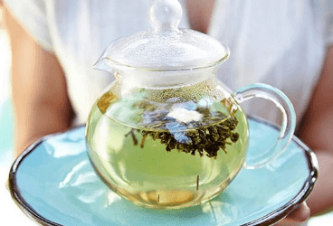 Kanser Hastaları Yeşil Çayı Ölçülü İçmeli