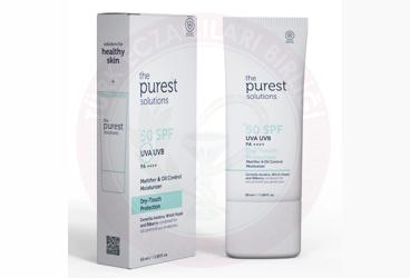 THE PUREST SOLUTIONS YAGLI VE KARMA CILTLER ICIN MATLASTIRICI DRY-TOUCH GUNES KORUYUCU KREM SPF 50  50 ml